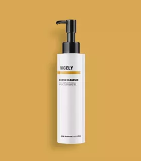 GENTLE CLEANSER ist ein sanftes Reinigungsgel zur gründlichen Entfernung von Unreinheiten und Make-up-Rückständen.